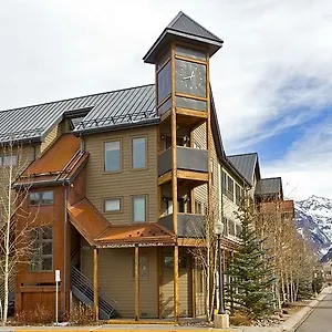 Hotel Lulu By 4*